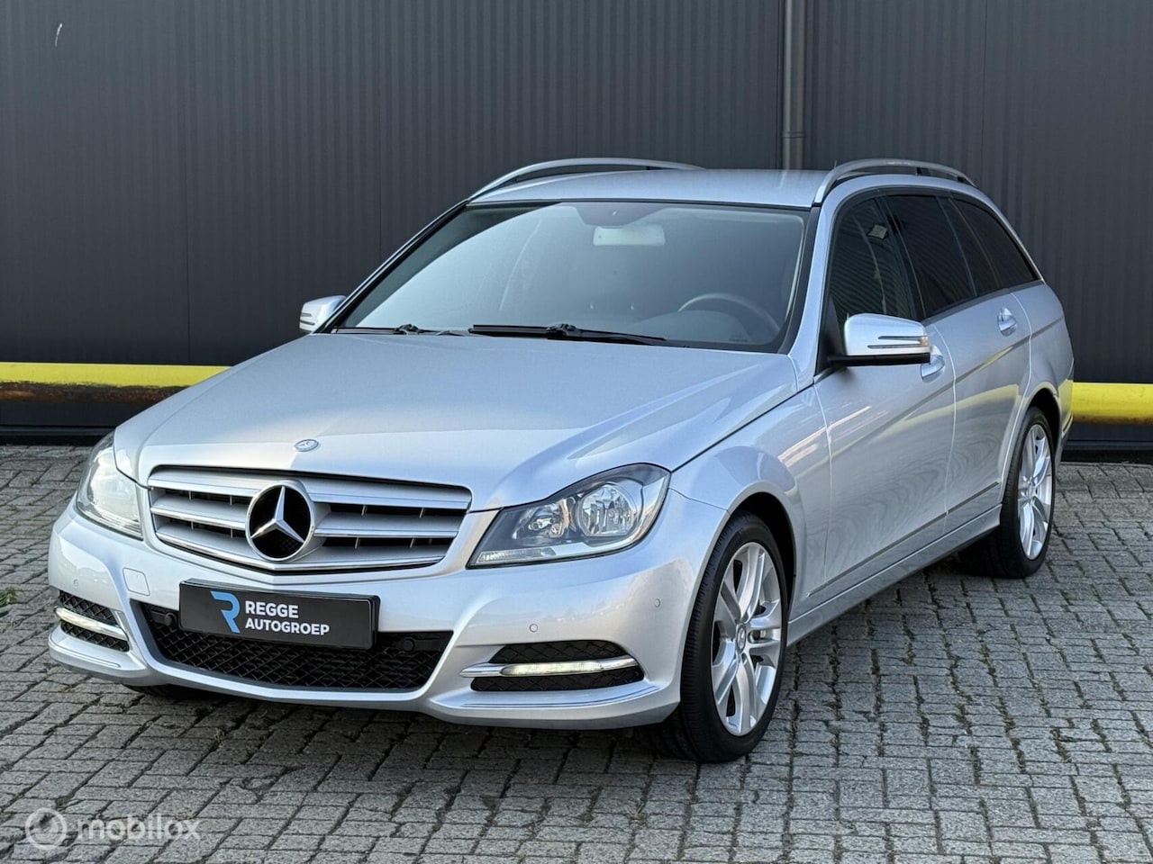 Mercedes-Benz C-klasse Estate - 180 Avantgarde AUTOMAAT | TREKHAAK - AutoWereld.nl