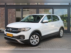 Volkswagen T-Cross - 1.0 TSI T-Cross | Trekhaak | Carplay | Parkeersensoren | Isofix |