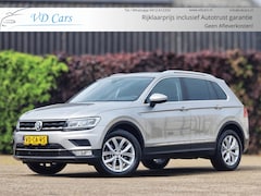 Volkswagen Tiguan - 2.0 TSI 4Motion Highline AUTOMAAT*Geheugenstoel 2x*Trekhaak*Navigatie*Camera*PDC*Cruise co