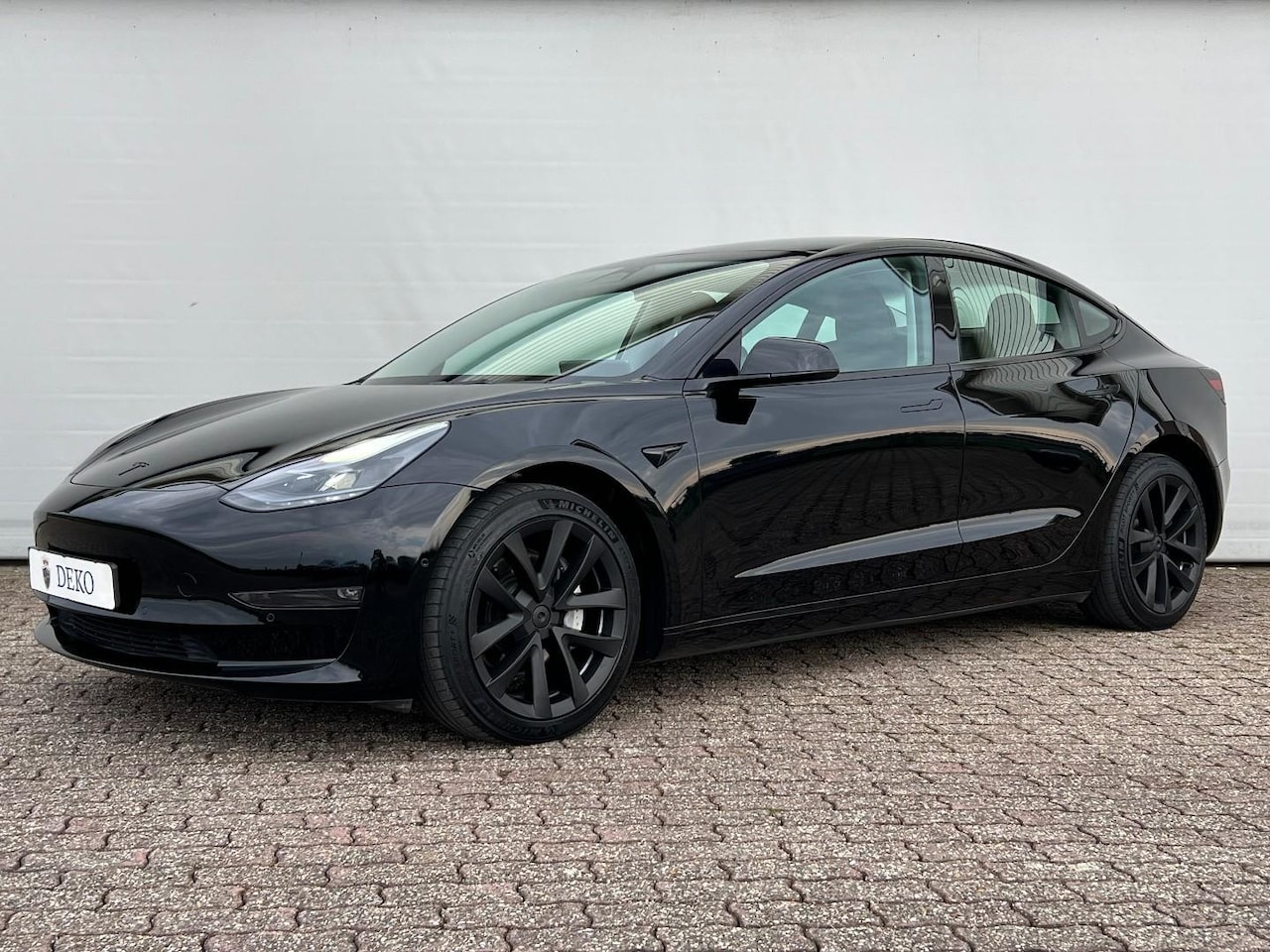 Tesla Model 3 - Long Range RWD Long Range AWD | Nieuwstaat! SOH 92% - AutoWereld.nl