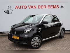 Smart Forfour - 1.0 Cool & Audio NL-Auto / Clima / Cruise / 5 deurs / Hoge zit