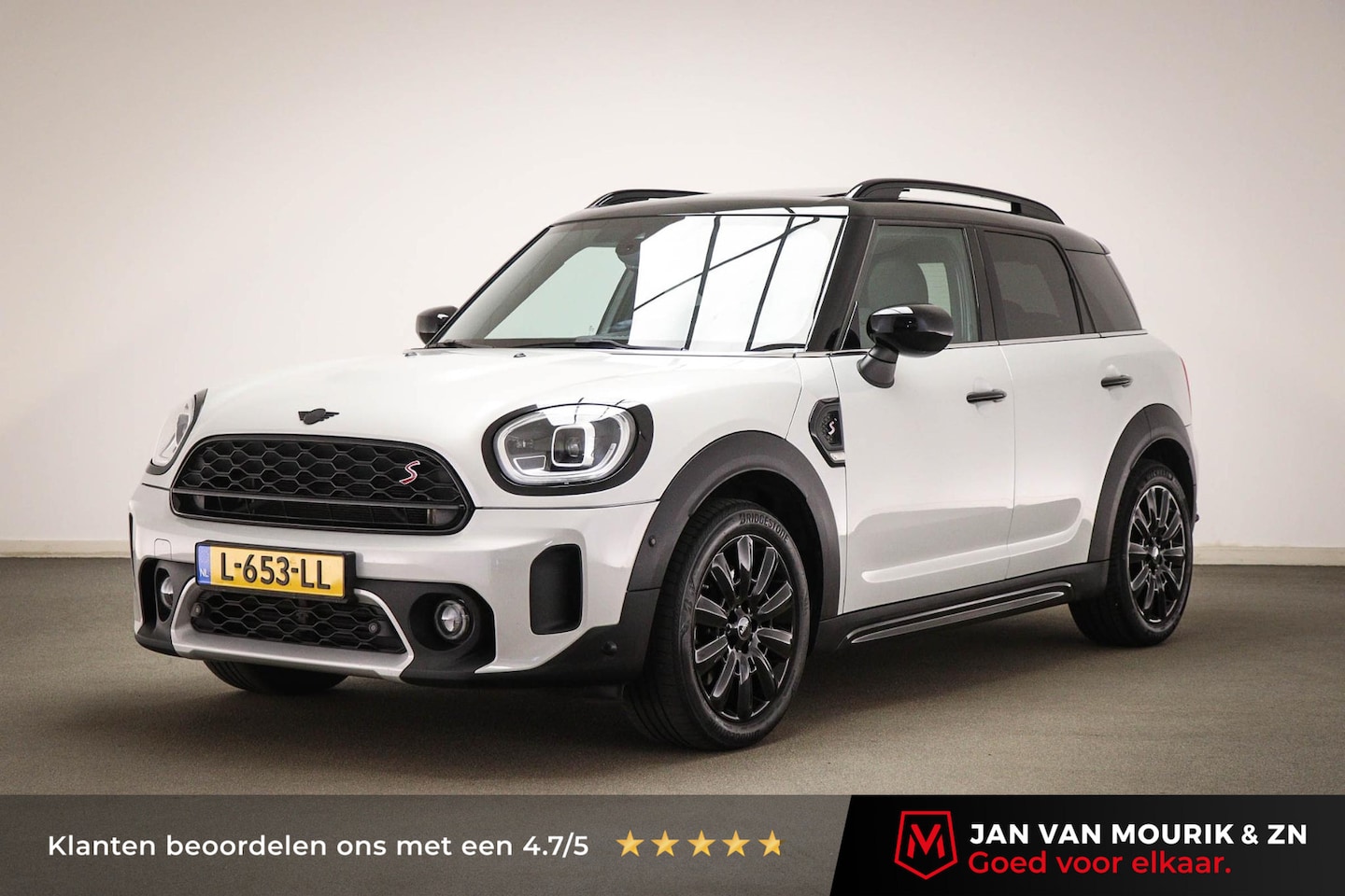 MINI Countryman - 2.0 Cooper S Classic | PANORAMADAK | STUURVERWARMING | APPLE | CAMERA | TREKHAAK - AutoWereld.nl