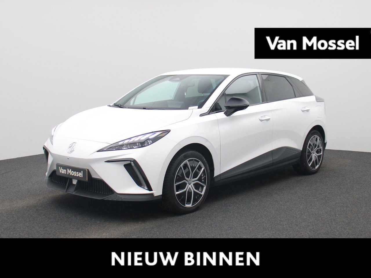 MG MG4 - 64 kWh Luxury - AutoWereld.nl
