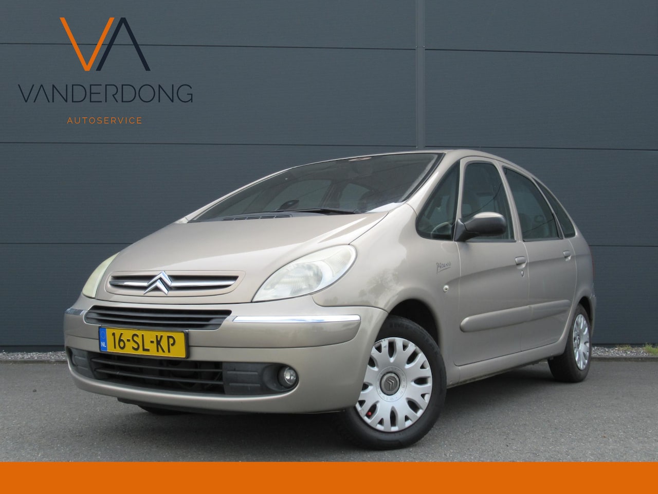 Citroën Xsara Picasso - 1.6i-16V Caractère | Cruise control | Trekhaak - AutoWereld.nl