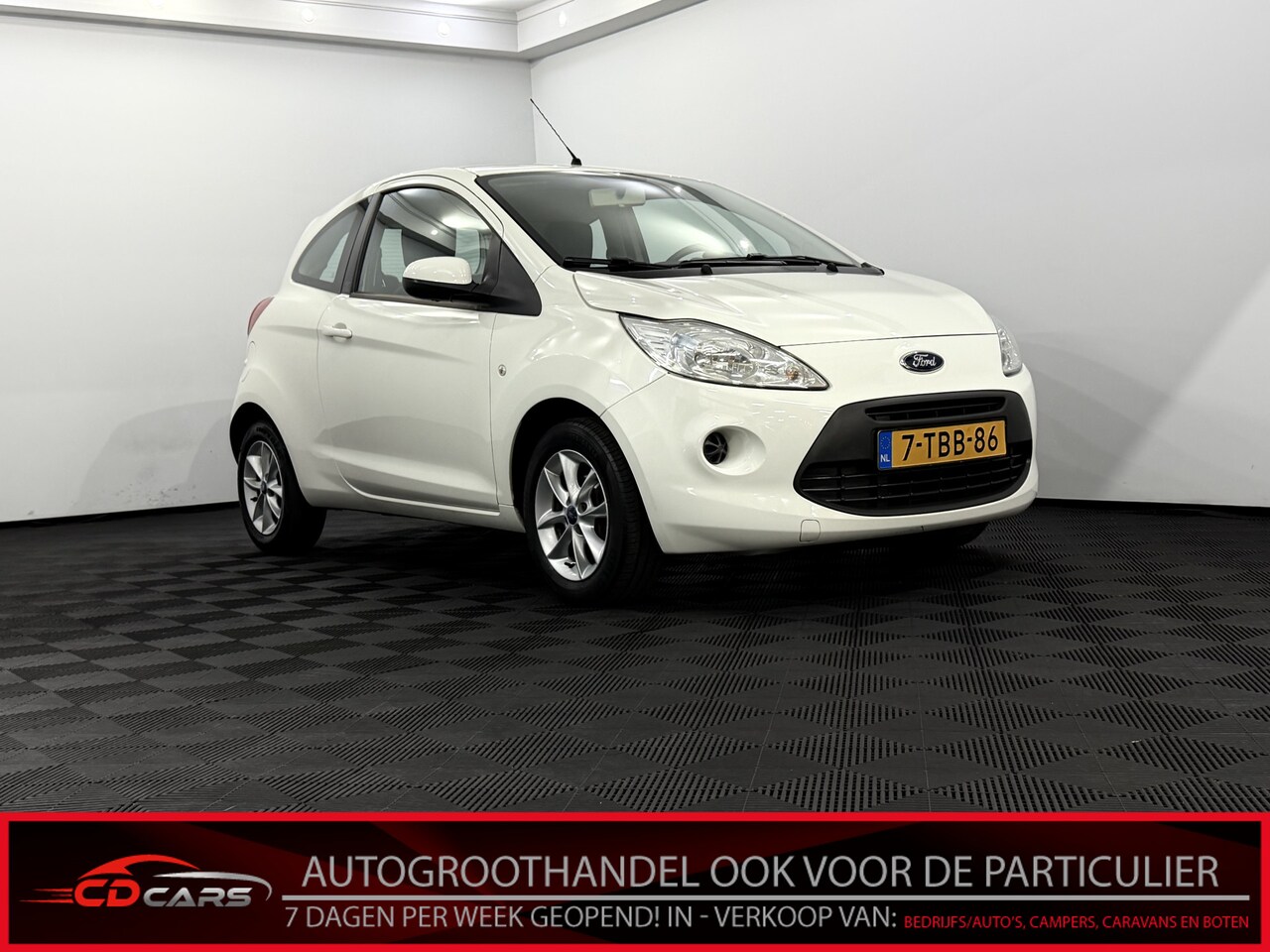 Ford Ka - 1.2 Style start/stop Airco, Leder, Radio, A start stop - AutoWereld.nl