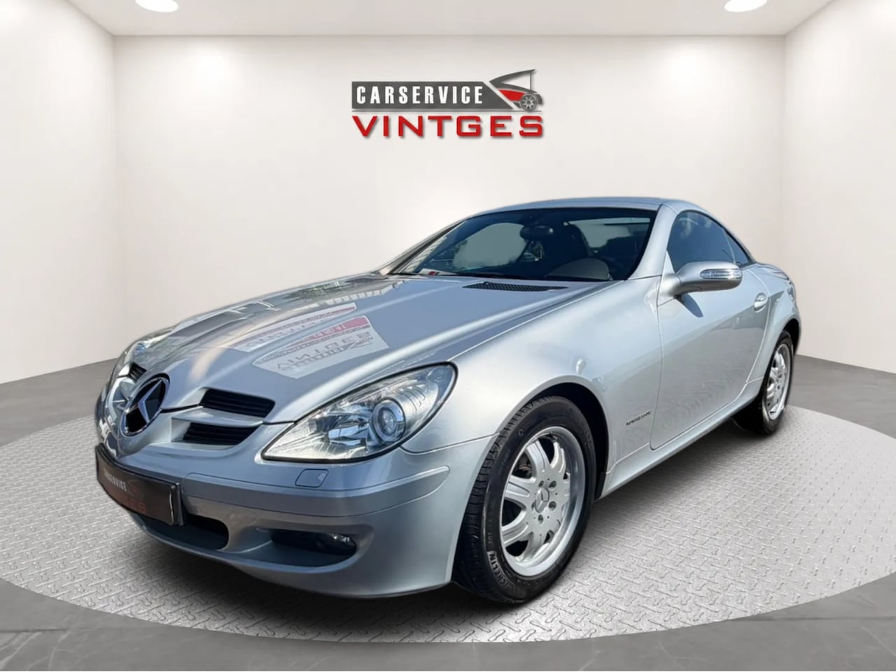 Mercedes-Benz SLK-klasse - 200 K. Automaat | Leder | Stoelverwarming | Elektrische hardtop | Airco | Onderhoudsboekje - AutoWereld.nl