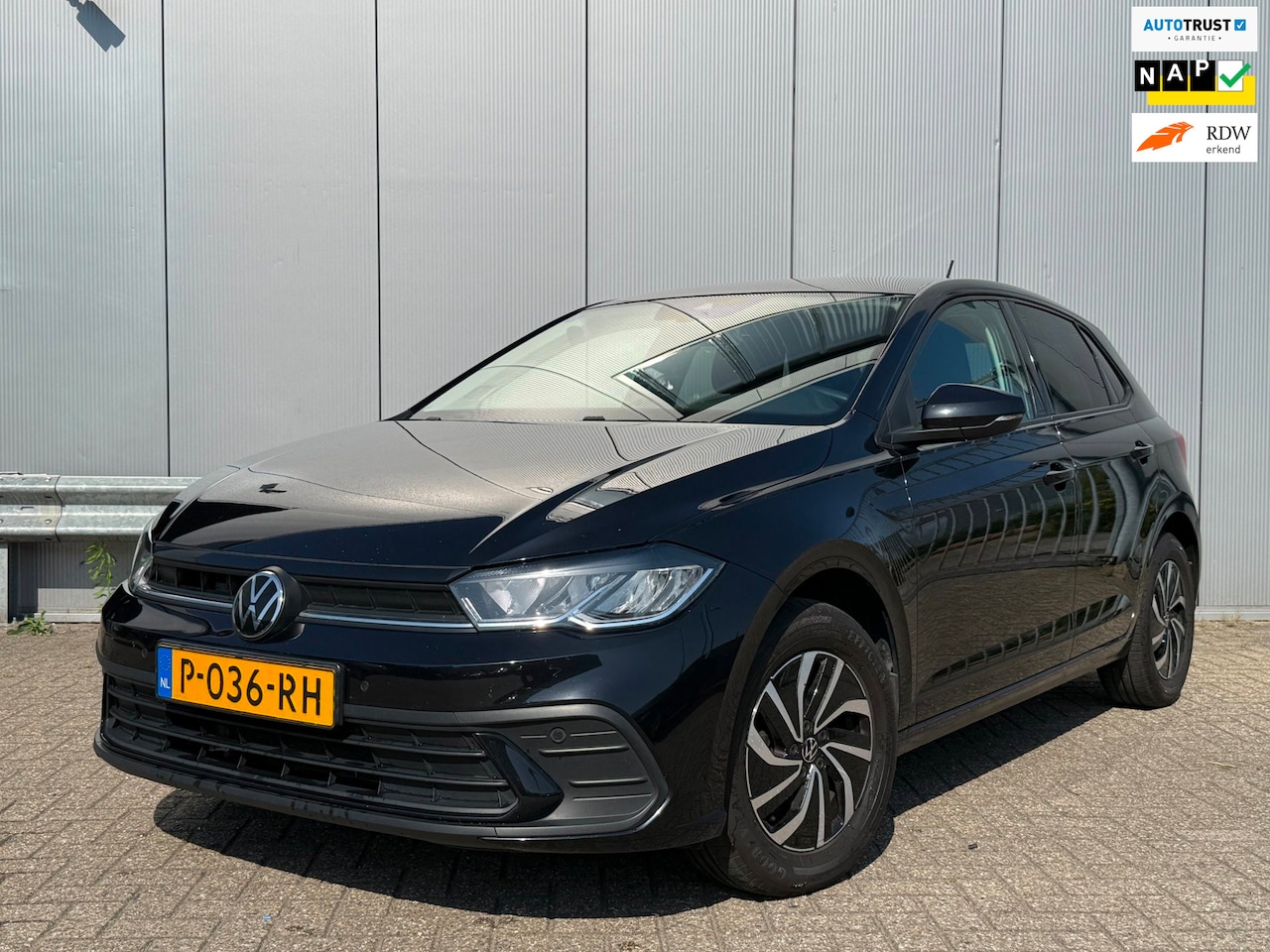Volkswagen Polo - 1.0 TSI Life Business | Navigatie | Climate Control | Adaptieve Cruise Control | Lichtmeta - AutoWereld.nl
