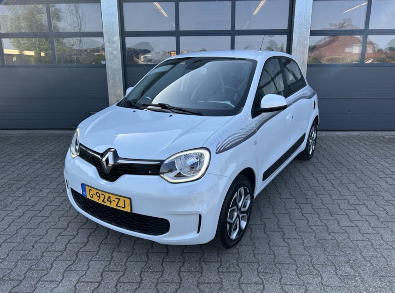 Renault Twingo - 1.0 SCe Collection 1.0 SCe 70pk Collection - AutoWereld.nl