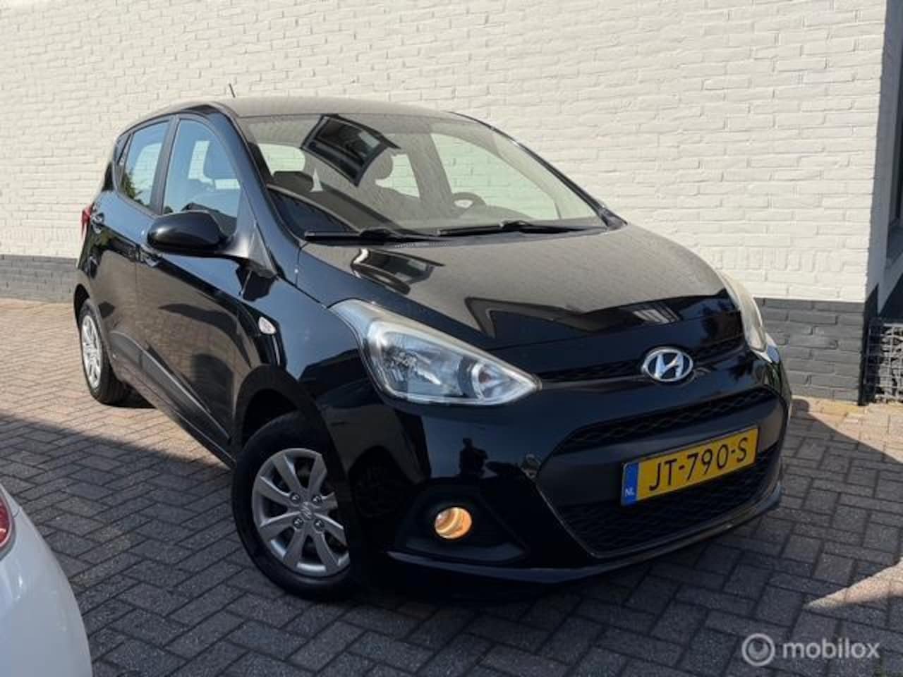 Hyundai i10 - 1.0i i-Motion Comfort Airco Nette auto ! - AutoWereld.nl