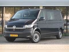 Volkswagen Transporter - 2.0 TDI L2H1 30 DC | Trekhaak | Apple CarPlay / Android Auto | Cruise | PDC