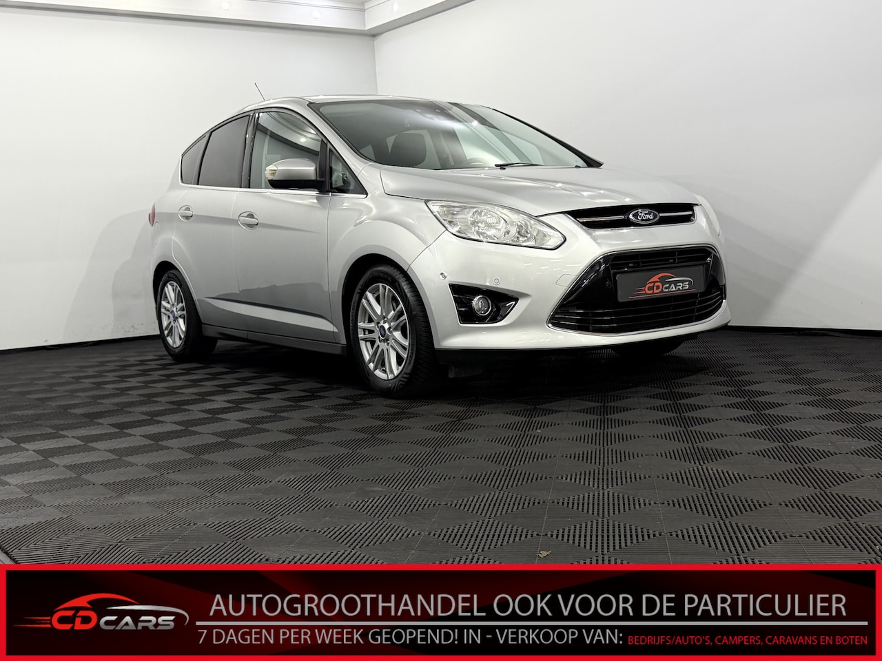 Ford C-Max - 1.0 Titanium Camera, Navi, Cruise control, Keyless start, Stoelverwarming, Lichtmetalen ve - AutoWereld.nl