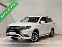 Mitsubishi Outlander - 2.4 PHEV Top 4WD|PANO|360 CAMERA|ACC