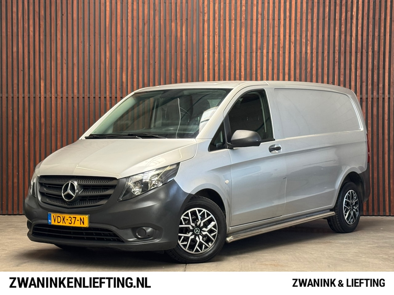 Mercedes-Benz Vito - 110 CDI Lang AIRCO-BT/RADIO-CRUISE-NAP-NL-auto - AutoWereld.nl