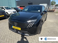 Peugeot e-3008 - Allure Avantage 210 73 kWh | Navi | Warmtepomp | Trekhaak | Stoelverw. | All season banden