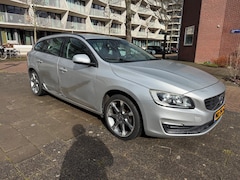 Volvo V60 - 2.0 D3 R-Design Euro 6 Cruise Climate