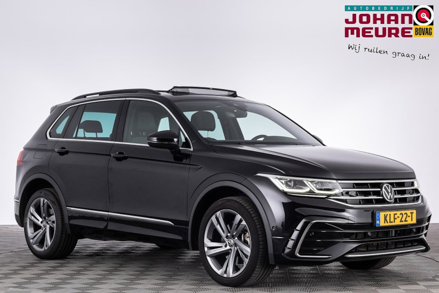 Volkswagen Tiguan - 1.4 TSI eHybrid R-Line Business+ | PANORADAK | Ful LED . - AutoWereld.nl