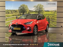Toyota Yaris - 1.5 Hybrid Launch Edition | Navigatie | Key less entry | 17" lm velgen | Privacyglas
