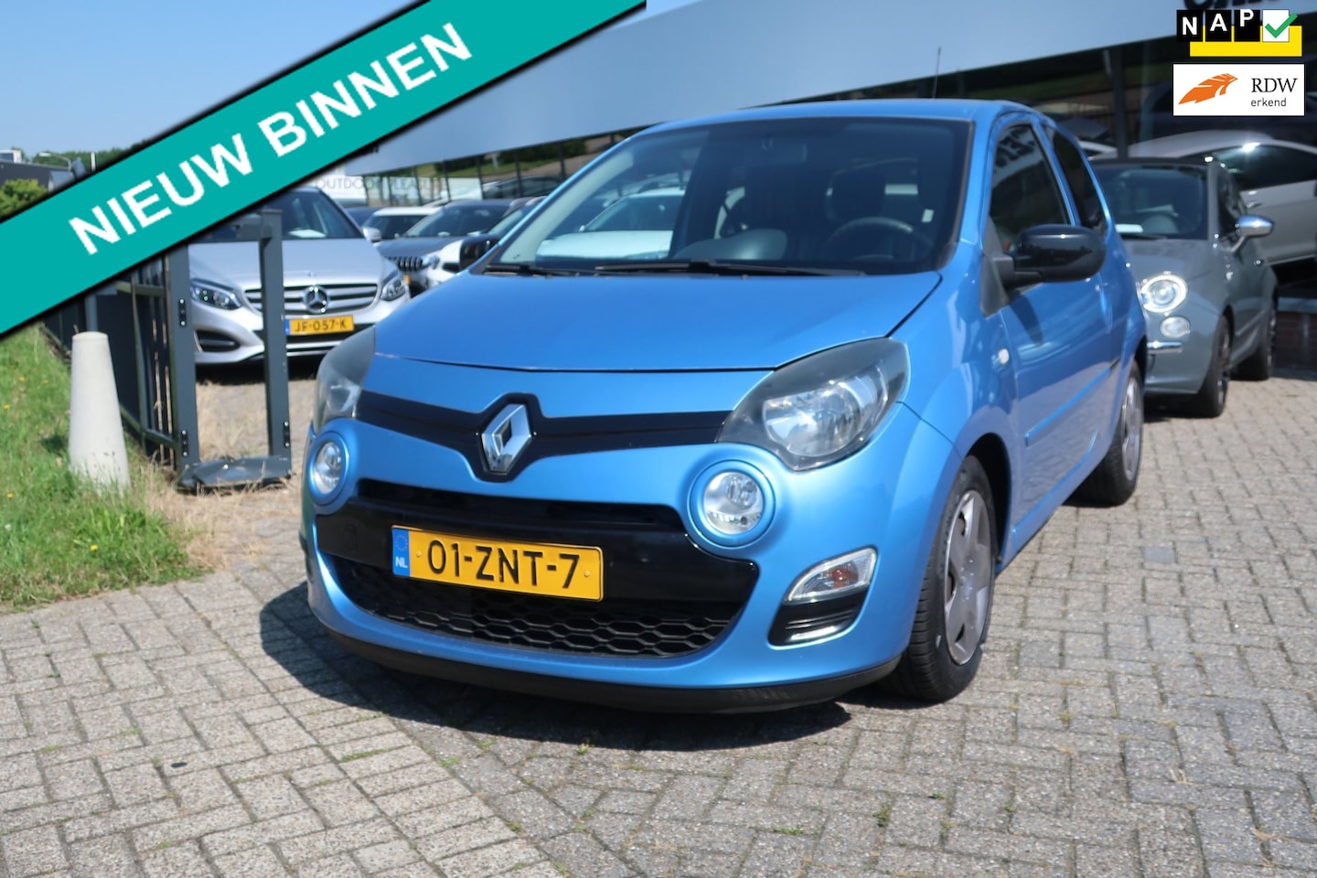 Renault Twingo - 1.2-16V Collection 1.2 16V Collection - AutoWereld.nl