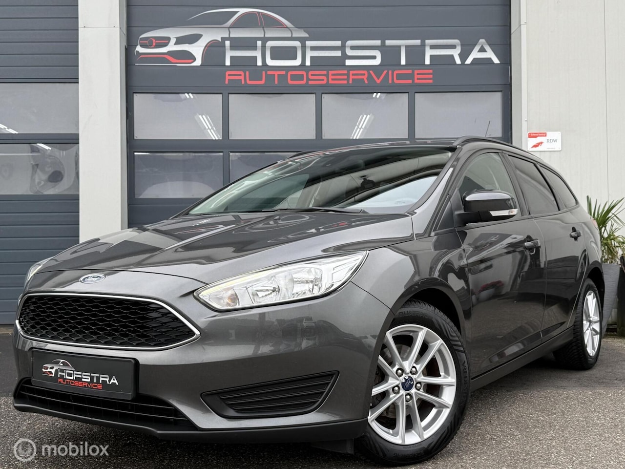 Ford Focus Wagon - 1.0 Trend Edition Navi Cruise Distr-riem-vv - AutoWereld.nl