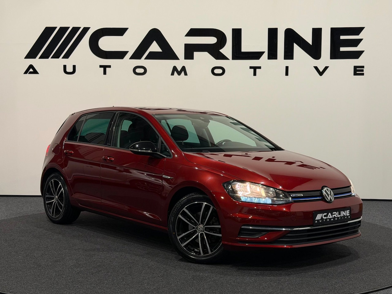 Volkswagen Golf - 1.5 TSI AUTOMAAT IQ ACC CARPLAY STOELVER. NAVI AIRCO NAP GARANTIE APK - AutoWereld.nl