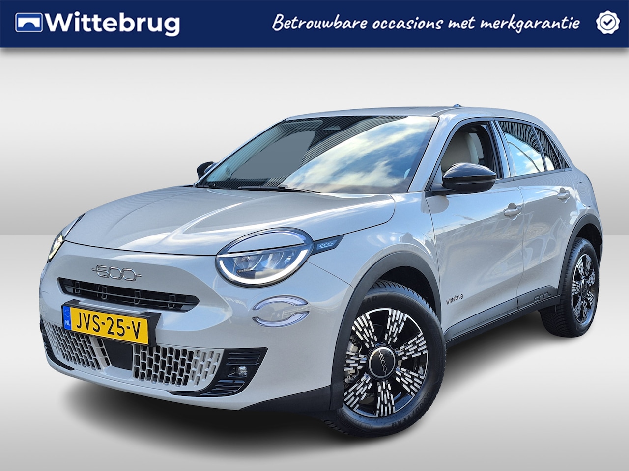 Fiat 600 - 1.2 Hybrid ICON 145pk Pracht model - AutoWereld.nl
