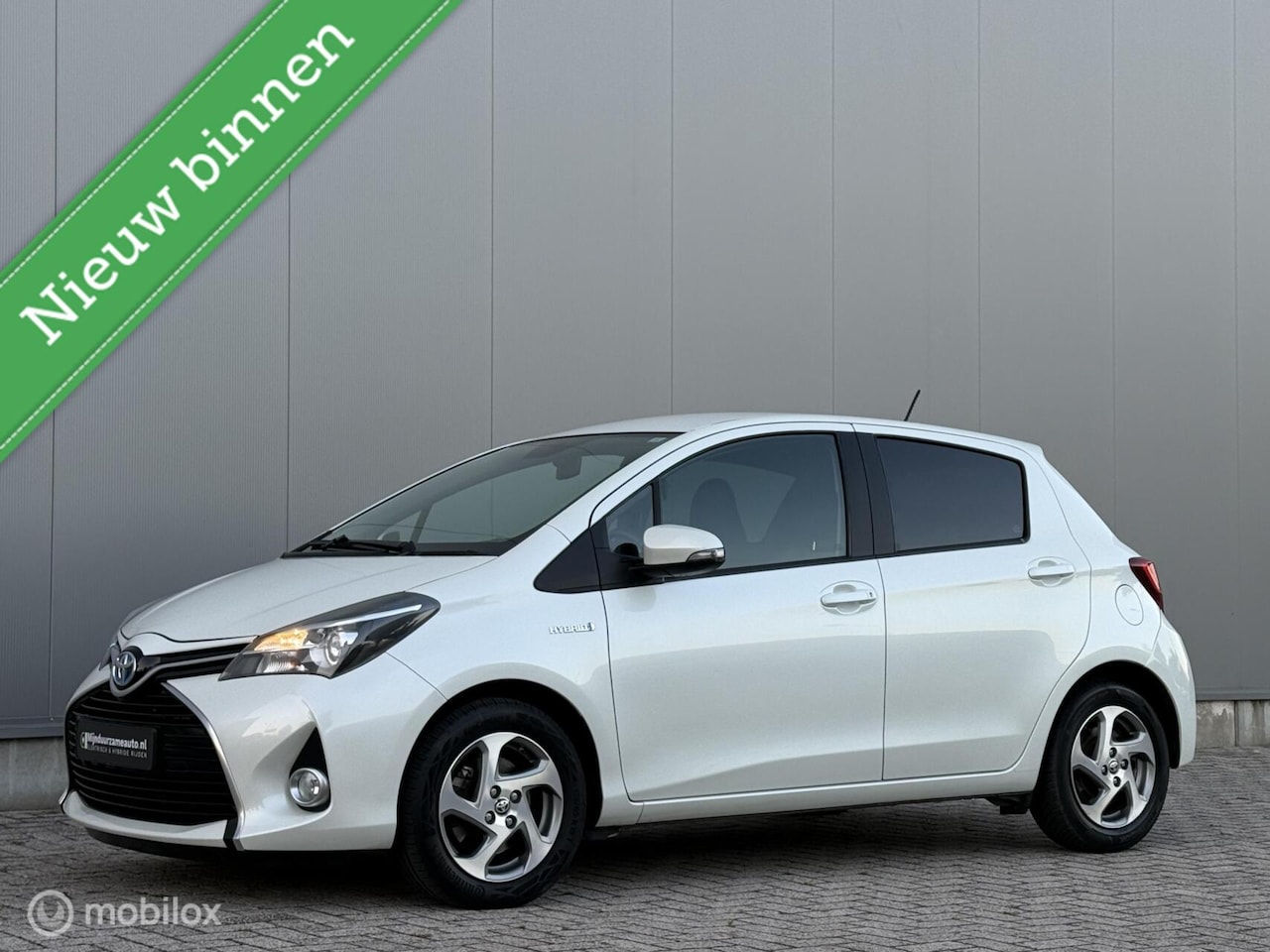 Toyota Yaris - 1.5 Hybrid Comfort - Camera - Cruise - Clima - AutoWereld.nl