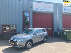Mitsubishi Outlander - 2.0 Executive Edition 7 persoons , automaat