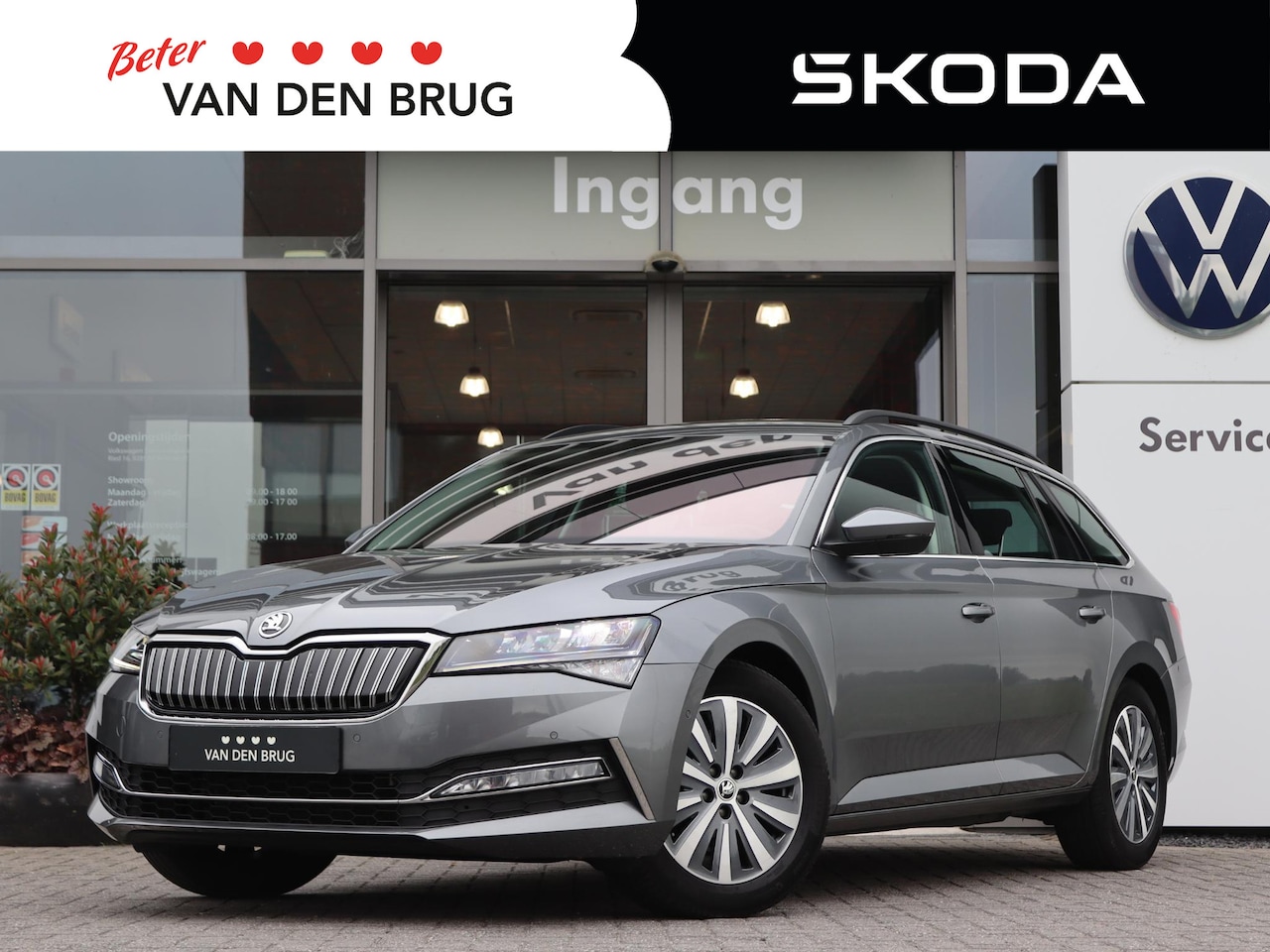 Skoda Superb Combi - 1.4 TSI 218 pk iV DSG Ambition | Navigatie | Trekhaak | Stoelverwarming | Elektrische Klep - AutoWereld.nl
