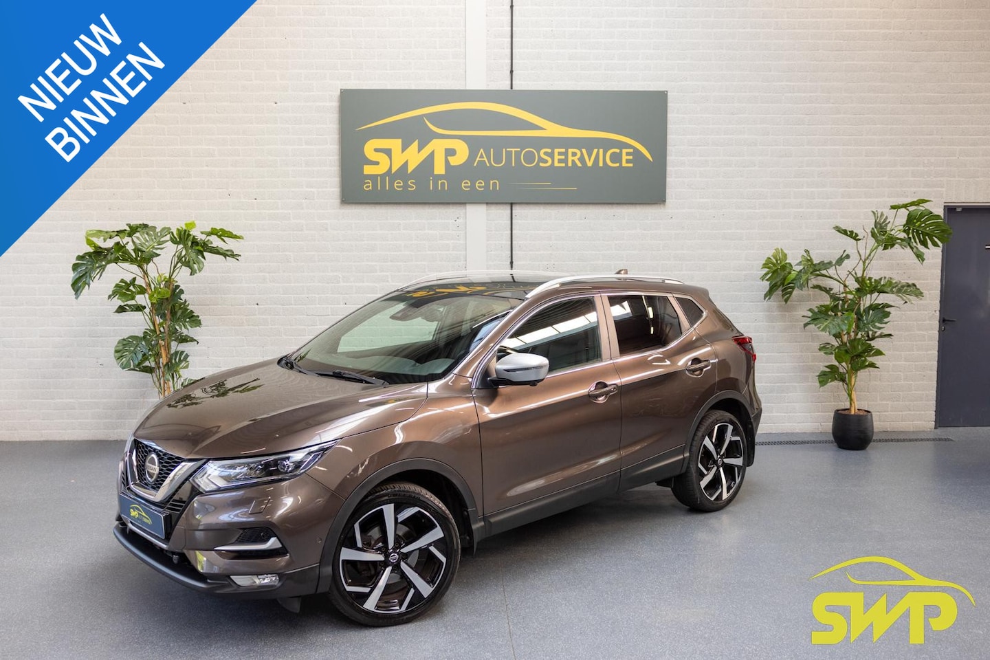 Nissan Qashqai - 1.3 DIG-T Tekna + | Trekhaak | Nappa leer | 360 cam | Memory | Bose | Full option - AutoWereld.nl