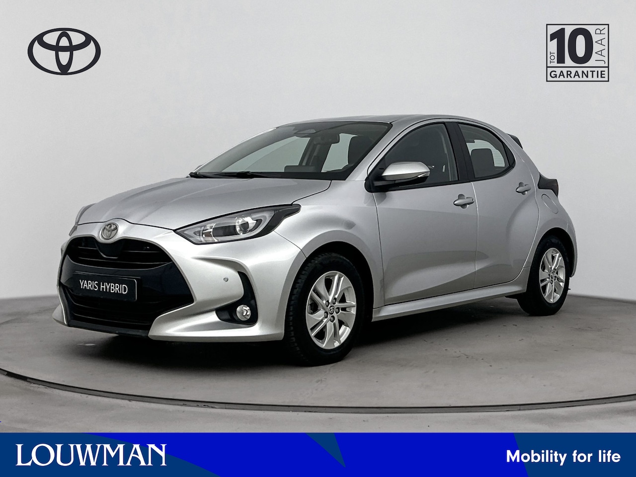 Toyota Yaris - 1.5 Hybrid 115 Dynamic Limited | Stoelverwarming | Parkeersensoren | Apple Carplay-Android - AutoWereld.nl