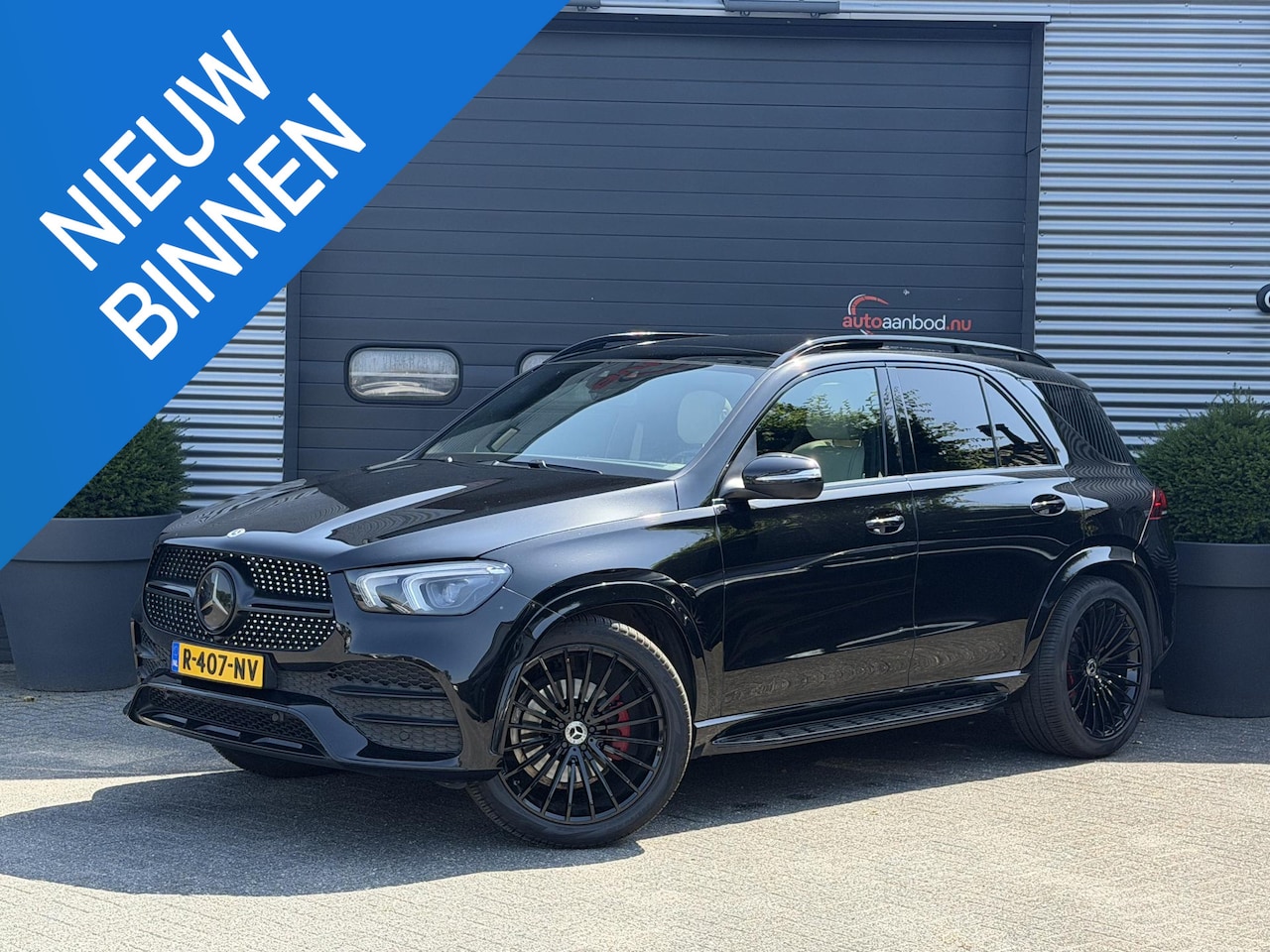 Mercedes-Benz GLE-Klasse - 400 d 4MATIC AMG | Panoramadak | 360* Camera | 22 Inch Lichtmetalen Velgen | Burmester | - AutoWereld.nl