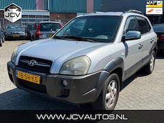 Hyundai Tucson - 2.7i V6 4WD Style LEER/CLIMA/TREKHAAK