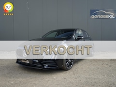 Mercedes-Benz A-klasse - 180 Business Solution AMG Night pakket / Camera / AMG / LED / Panamericana Grille / 19'' L