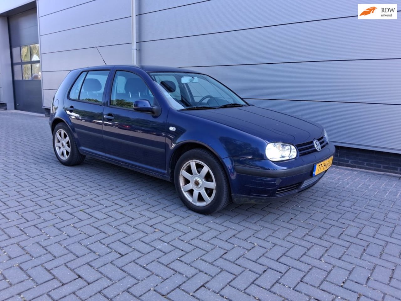 Volkswagen Golf - 1.6-16V Trendline 1.6-16V Trendline - AutoWereld.nl
