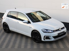 Volkswagen Golf - 1.4 TSI GTE PHEV DSG Camera ACC Navi 18"inch