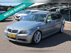 BMW 3-serie Touring - 325i Dynamic Executive. PDC_Pano_Xenon_18inch_GrootNavi