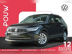 Volkswagen Tiguan - 1.5 TSI 150pk DSG Life Business | Trekhaak Wegklapbaar | Navigatie | Apple Carplay & Andro