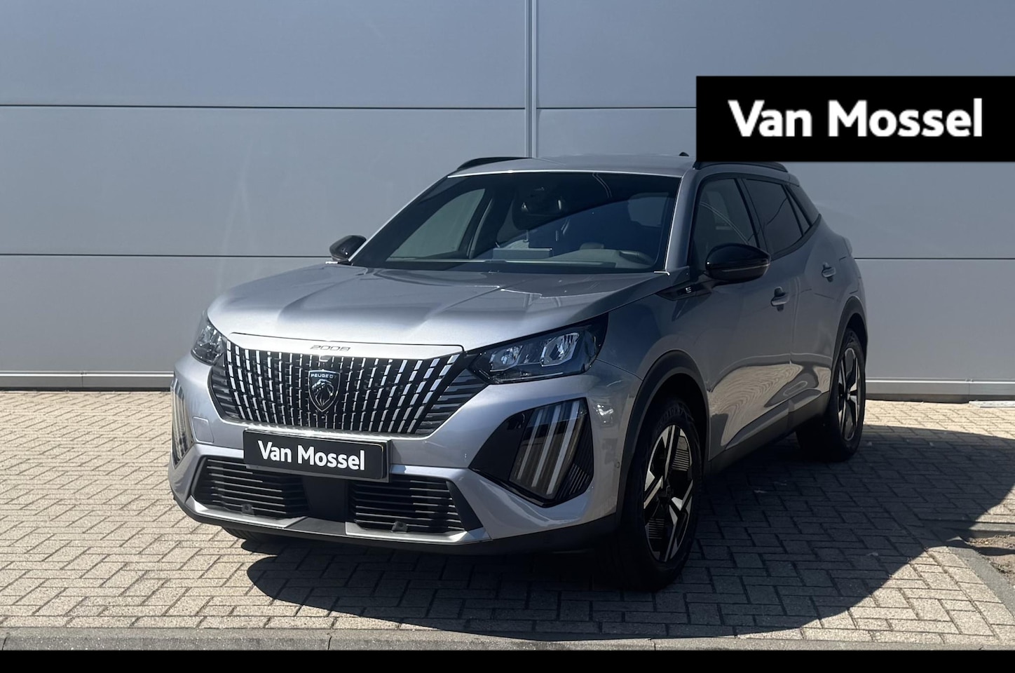 Peugeot e-2008 - EV Allure 54 kWh | Keyless Entry & Start | Camera | Navigatie - AutoWereld.nl
