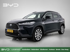 Toyota Corolla Cross - 2.0 High Power Hybrid First Edition | Trekhaak | 18" LMV | LED |