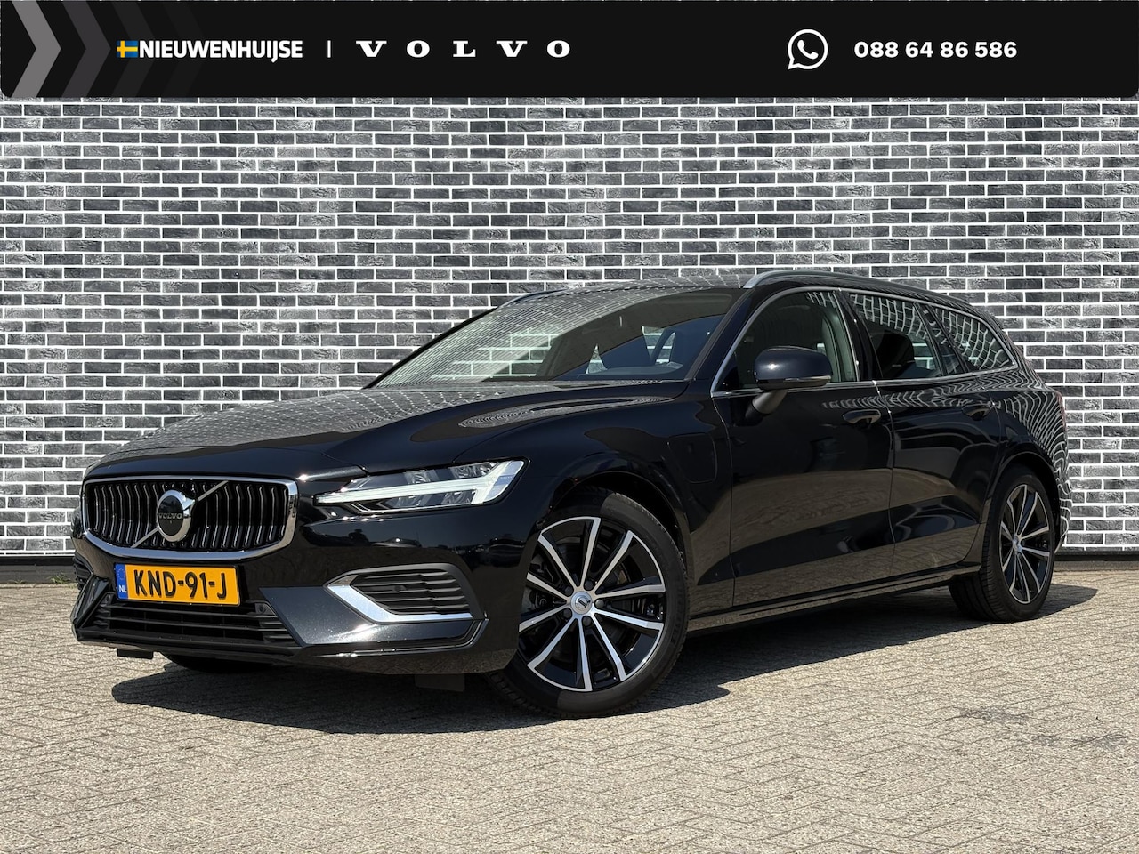 Volvo V60 - 2.0 T6 Plug-in hybrid AWD Essential Bright | Cruise Control | Lederen Bekleding | Stoel-/S - AutoWereld.nl