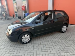 Volkswagen Polo - 1.2-12V 3 DRS KM NAP -AIRCO-APK