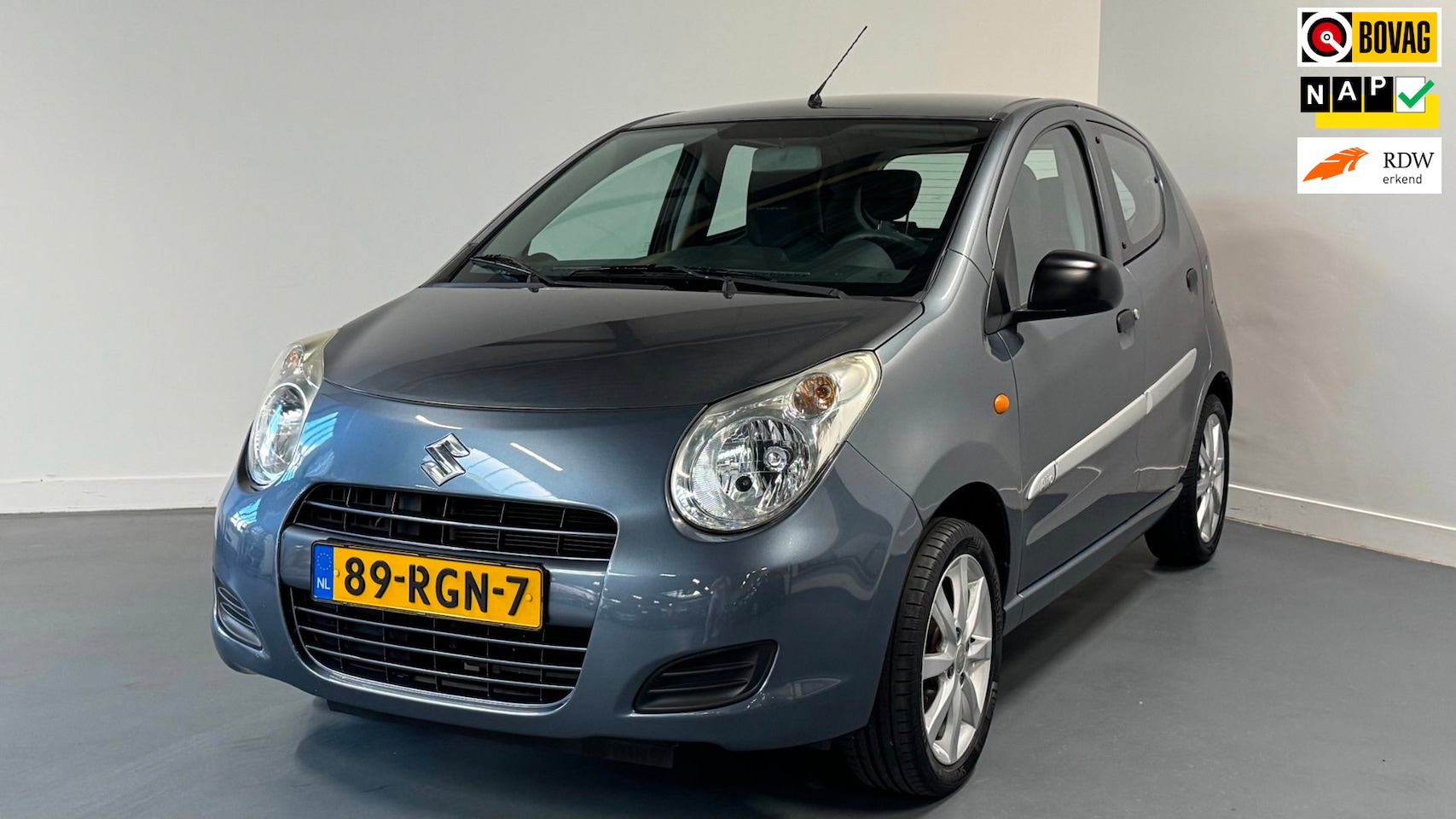 Suzuki Alto - 1.0 Silver-line | NL-AUTO | DEALER OND. | AIRCO | LEER | LM-VELGEN | - AutoWereld.nl