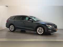 Skoda Octavia Combi - 1.0 e-TSI DSG Business Edition Plus Camera Sfeerverlichting Dodehoekdetector App Connect
