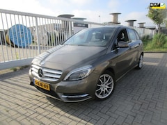 Mercedes-Benz B-klasse - 200 Ambition Automaat/Panoramadak