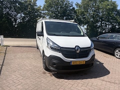 Renault Trafic - 2.0 dCi 120 T29 L2H1 Comfort TREKHAAK 3P CARPLAY EUR6 IMPERIAAL KASTEN