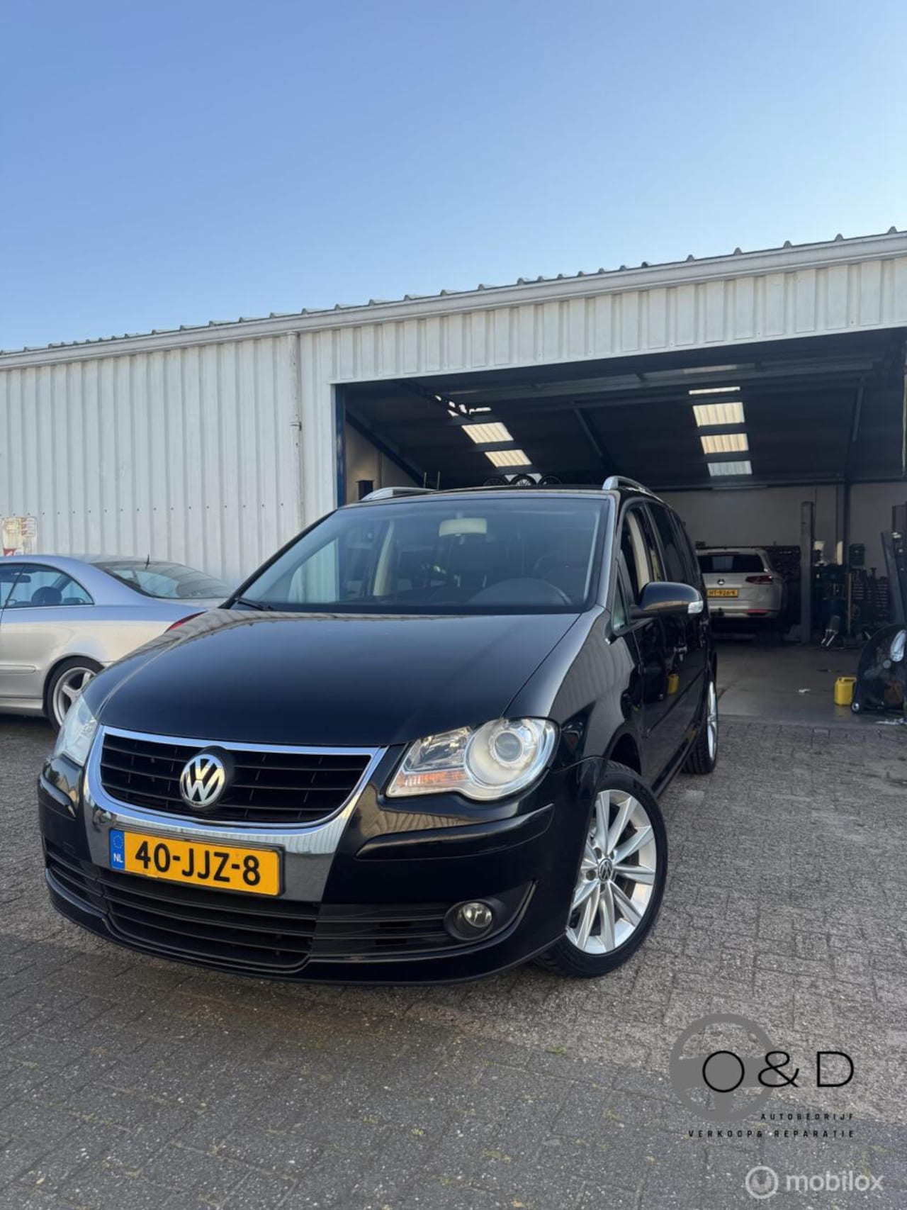 Volkswagen Touran - 1.4 TSI | Nieuwe Ketting | 7 Persoon | APK - AutoWereld.nl