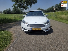 Ford Focus Wagon - 1.5 TDCI Titanium Automaat