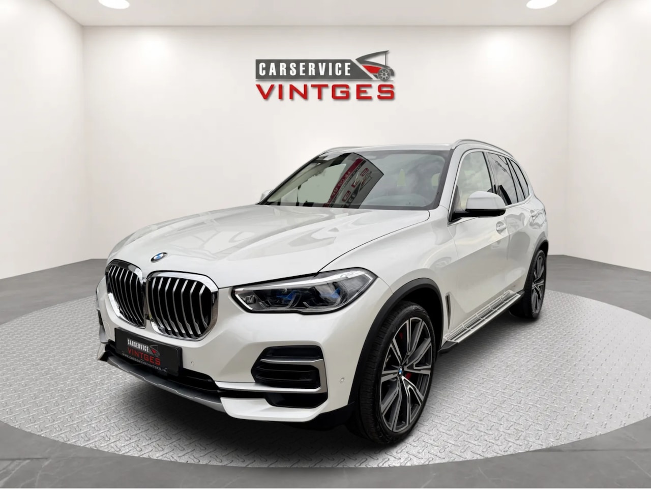 BMW X5 - xDrive40i High Executive | 2e Eigenaar | Pano | HUD | 360° Camera | Trekhaak - AutoWereld.nl
