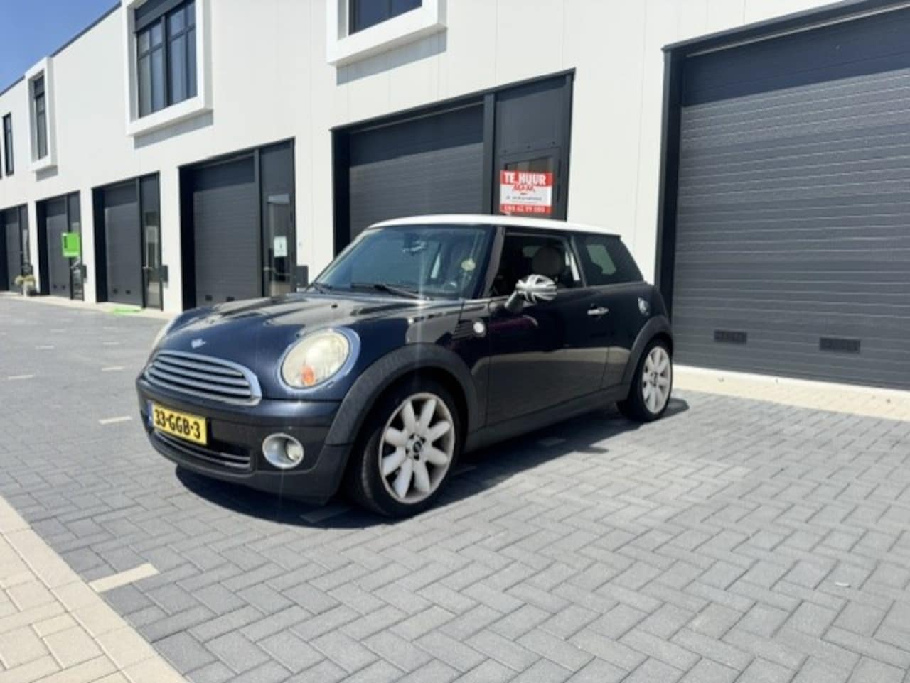 MINI 3-Deurs - 1.6 Cooper NWE Apk Airco Cruise LM velgen - AutoWereld.nl