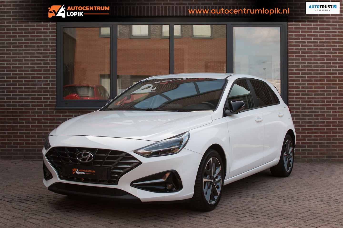 Hyundai i30 - 1.0 T-GDi MHEV i-Motion Apple Carplay/Camera - AutoWereld.nl